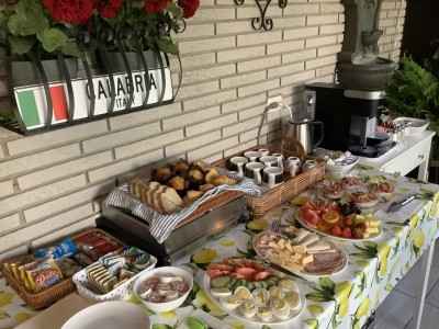Buffet breakfast at Via Veneto 