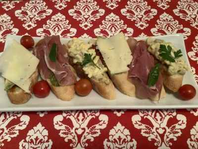European canapé - Via Veneto 