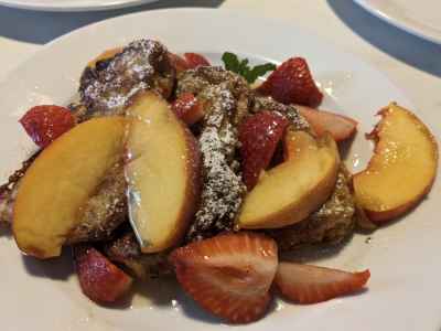 Dolce e fruttato breakfast at Via a Veneto NOTL